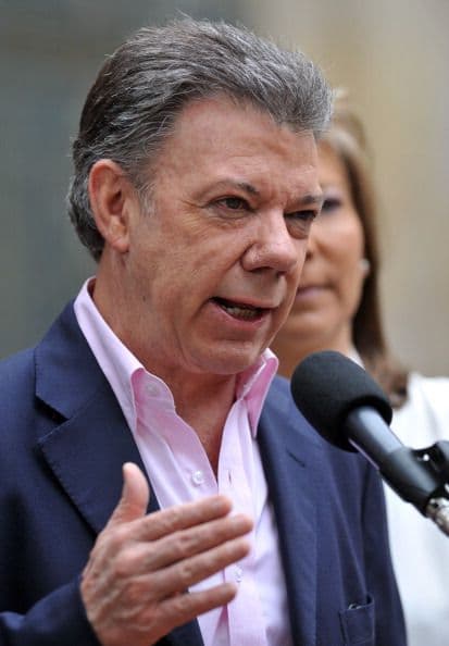 El presidente de Colombia, Juan Manuel Santos, aseguró después de votar que en los comicios se deciden "grandes cosas" para el país.