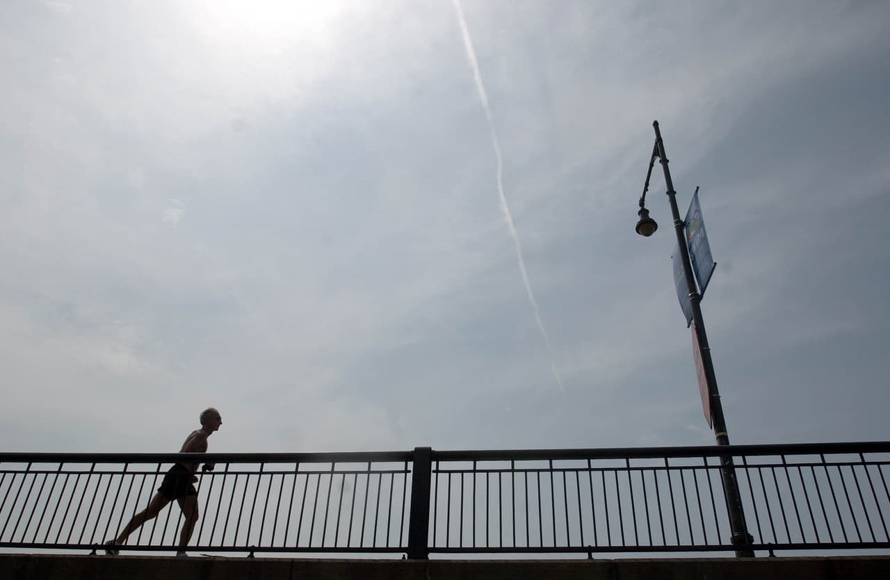 <h3 class="cms-H3-H3">13. Massachusetts</h3>
<br>
<br>🌡️ 
<b>Cambio en la temperatura promedio de 1895 a 2021: </b>+10.7%
<br>
<br>🌡️ 
<b>Temperatura promedio 2021:</b> 50.8º F (10.4º C).
<br>
<br>🌡️
<b> Temperatura promedio 1895:</b> 45.9º F (7.7º C).
<br>