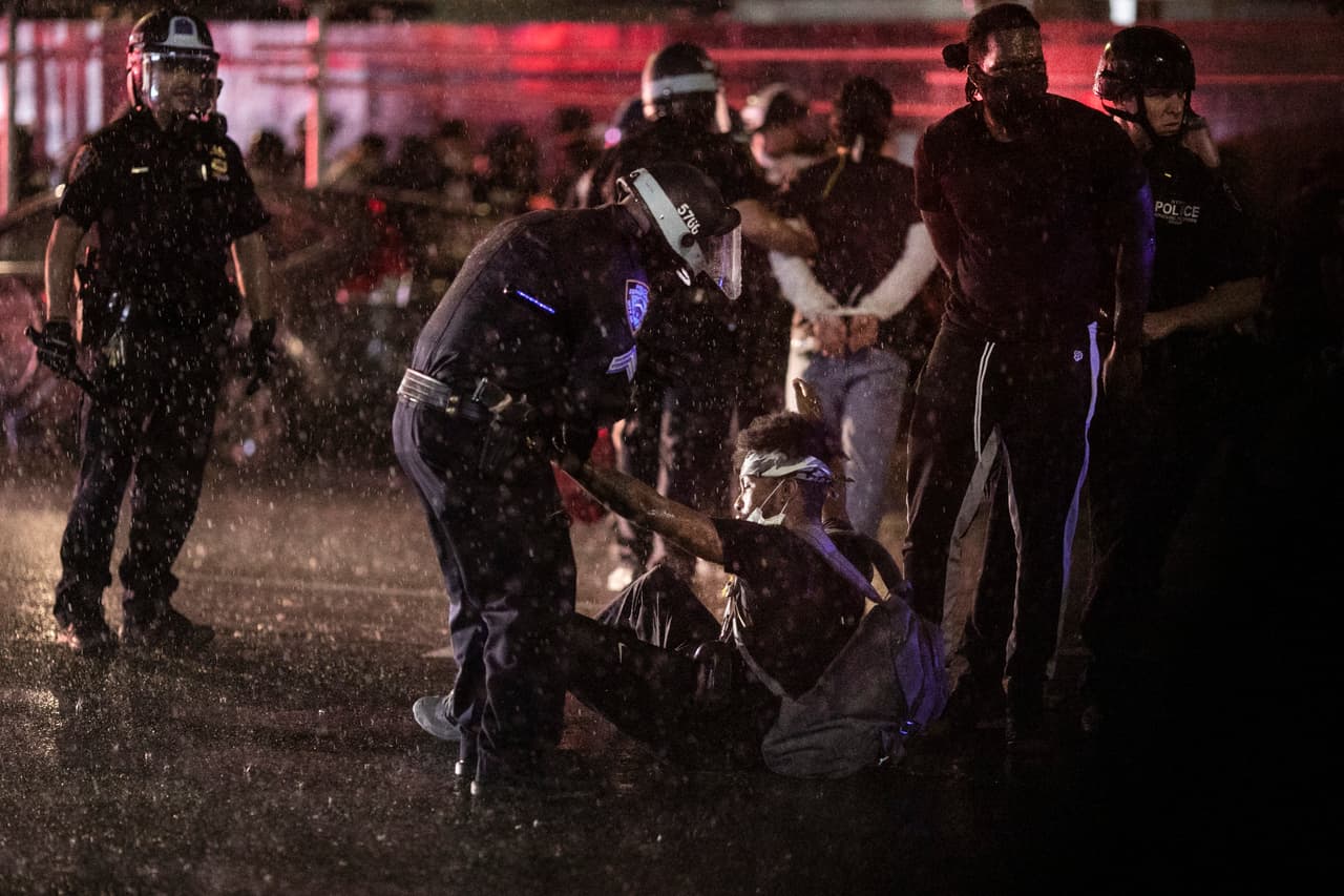 Durante la noche no se registraron informes de saqueos en la ciudad, aunque como en días anteriores, estos ocurren durante la madrugada.