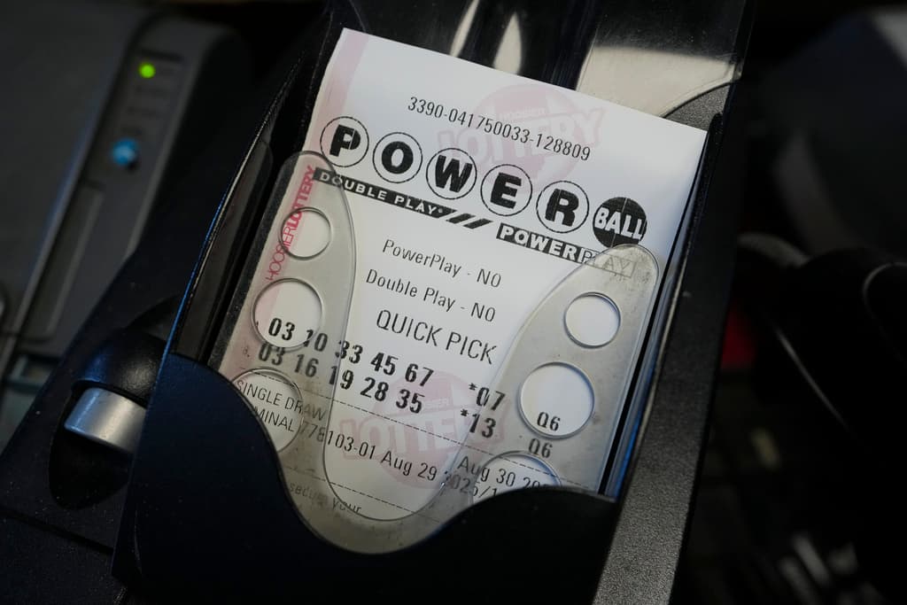 Powerball sortea $1,700 millones: qué pasa si eres indocumentado o turista y te ganas la lotería