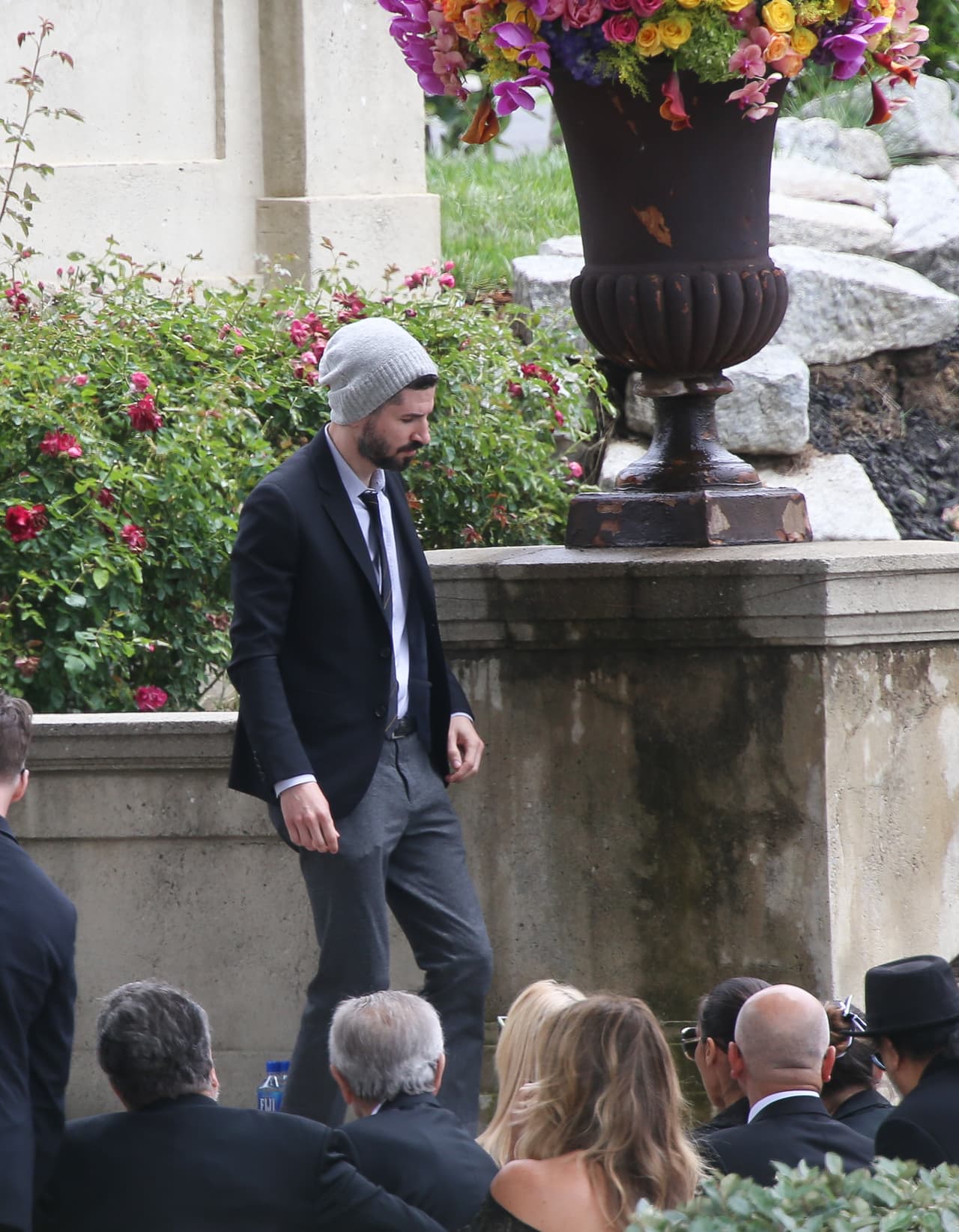 Brad Delson, guitarrista de la banda Linkin Park, se mostró tranquilo a pesar del dolor.