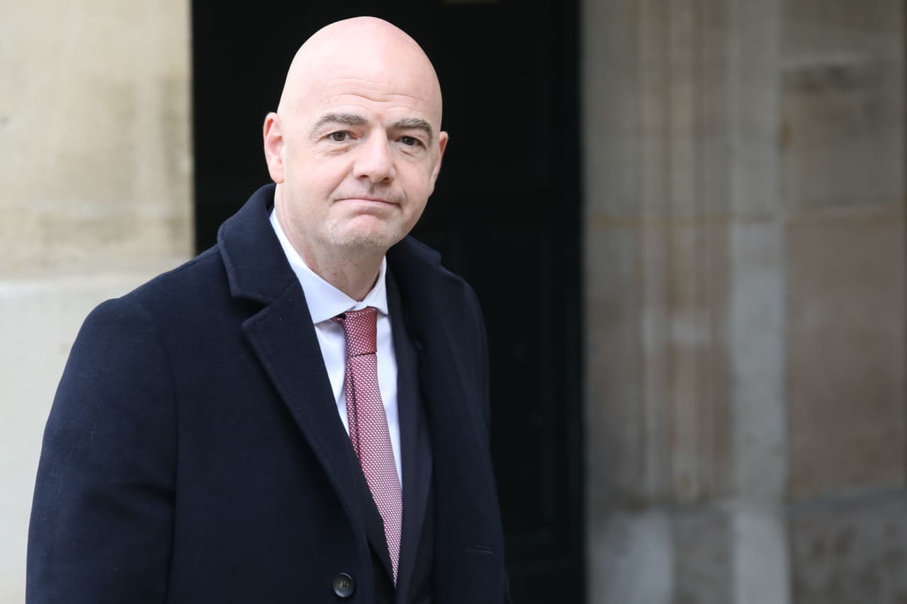 Infantino invita a niños atrapados en cueva en Tailandia a la final del Mundial