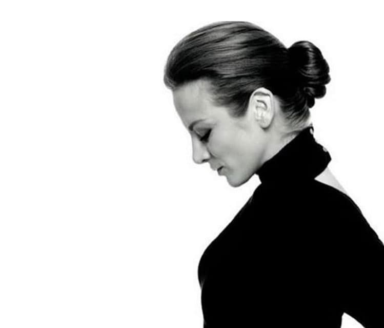 Silvia siempre ha sido una de las actrices más consentidas de las redes sociales, y ahora lo es más porque h demostrado que es una mamá ejemplar.