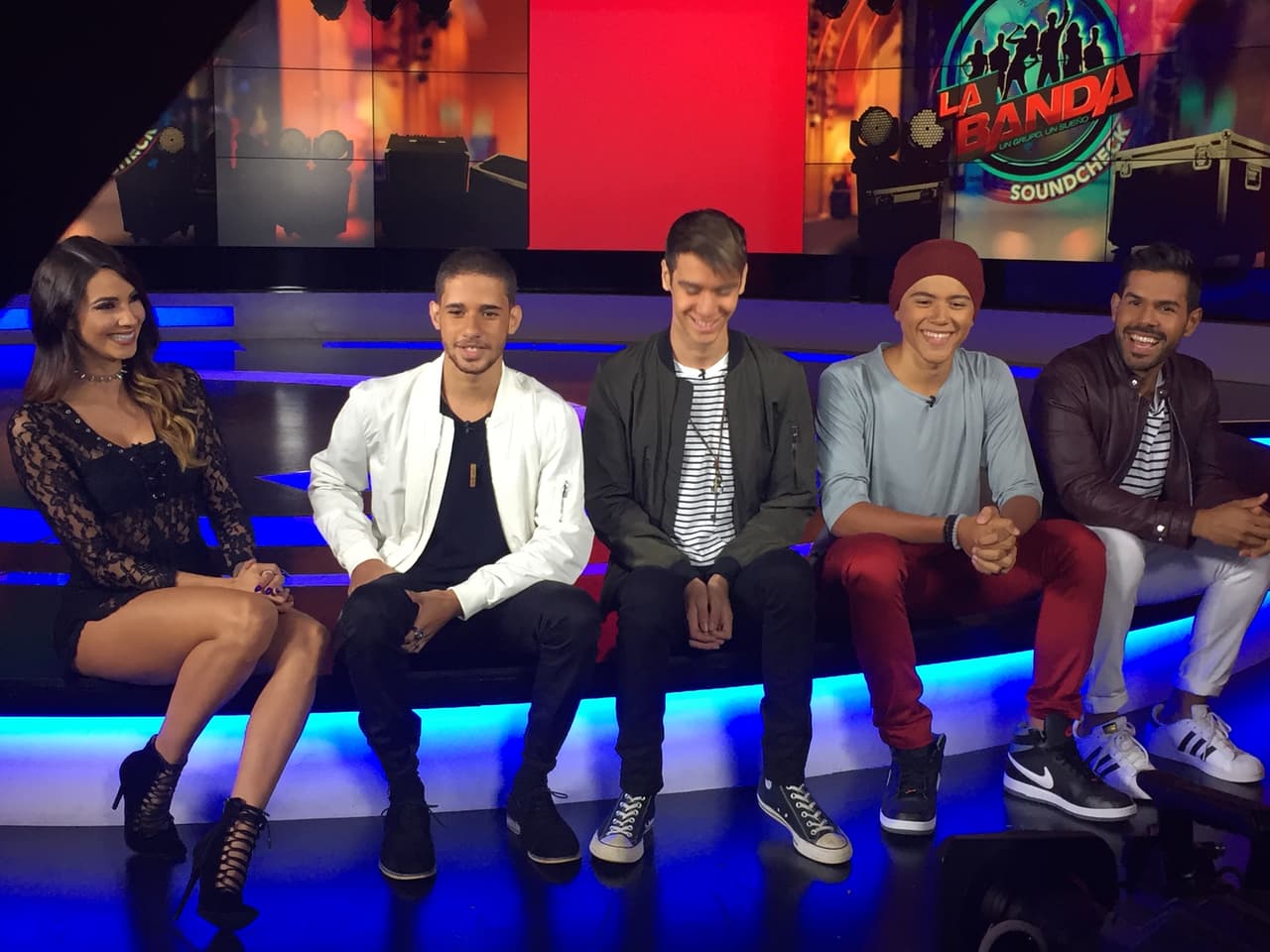 Patricia y José compartieron con los exparticipantes de la primera edición de La Banda, Joshua, Jaime y Sebastián, entre otros invitados en la primera grabación del programa.