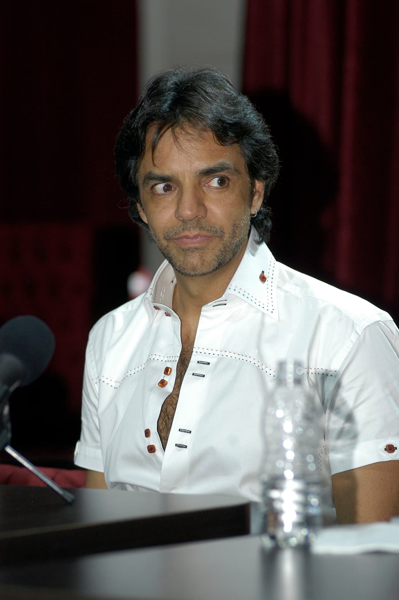 "Ya son muchos años así, en los que uno no puede confiar ni en los criminales ni en la policía.
<b>Es una tristeza</b>".
<br>