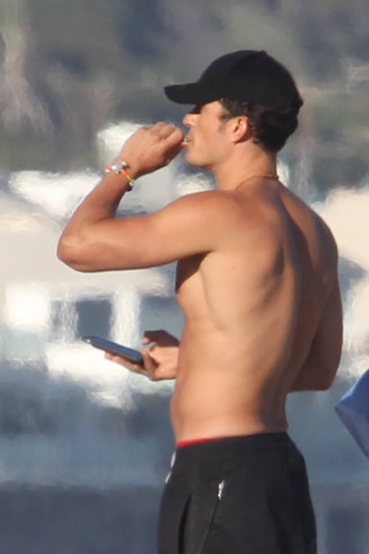 Asoleándose un poco.