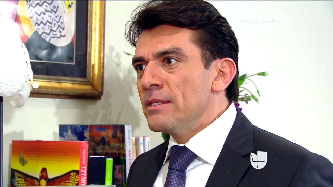 ¡Escucha a tu papá Regina!