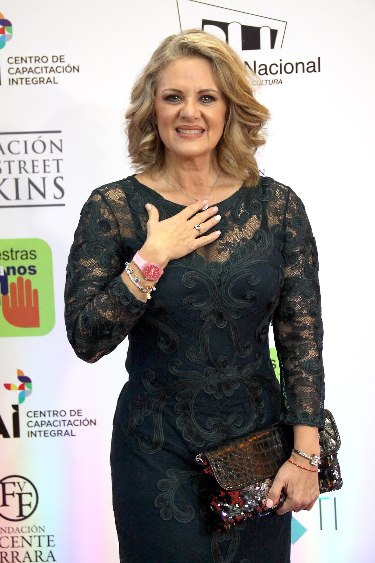 A pregunta expresa de los conductores de la emisión sobre si la rivalidad era real, Erika respondió: "Por supuesto".