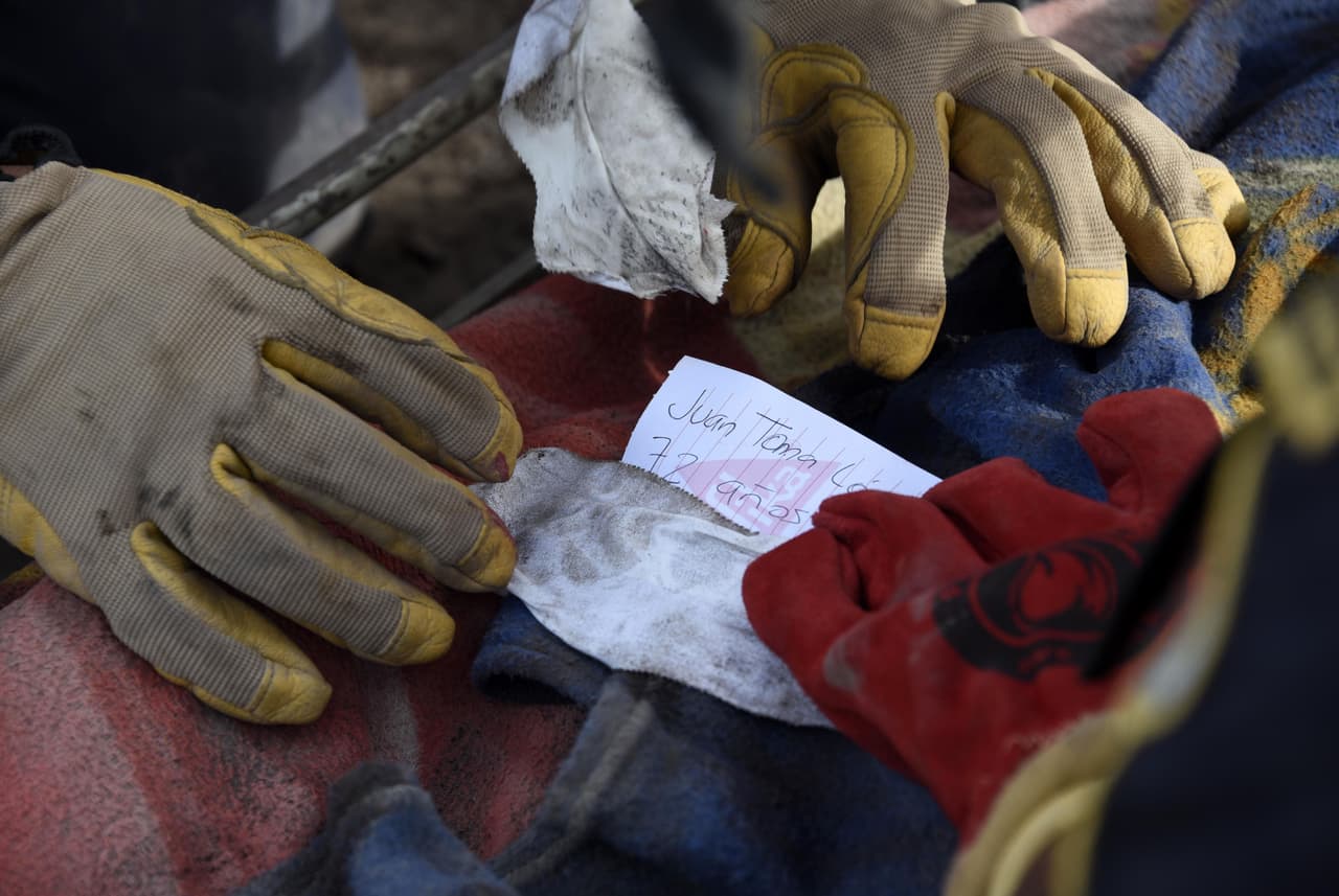 El cuerpo de Juan Toma, de 72 años, también fue identificado por sus familiares en San Miguel Los Lotes.