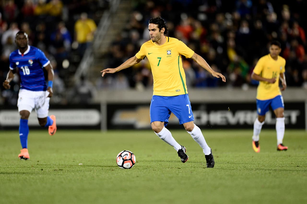 Kaká es baja de último momento para la Copa América Centenario.