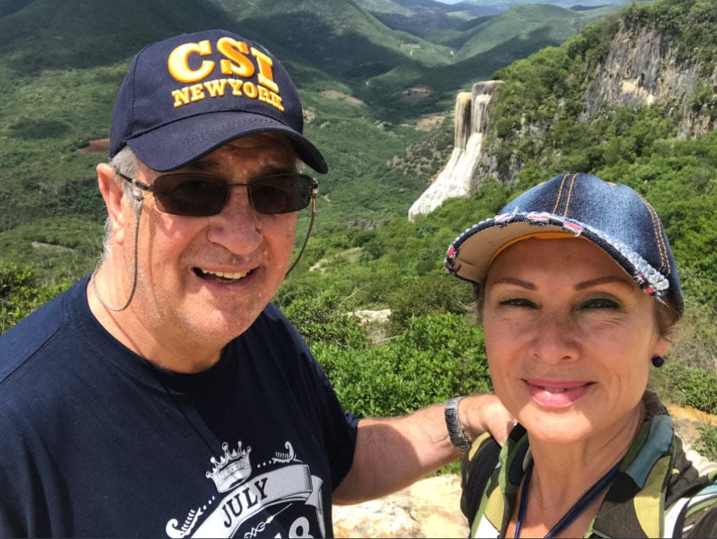 La mañana del 3 de febrero 
<b>murió el padre de Leticia Calderón, a los 77 años. </b>La actriz de Imperio de Mentiras dio la noticia por la tarde a través de Twitter.
<br>