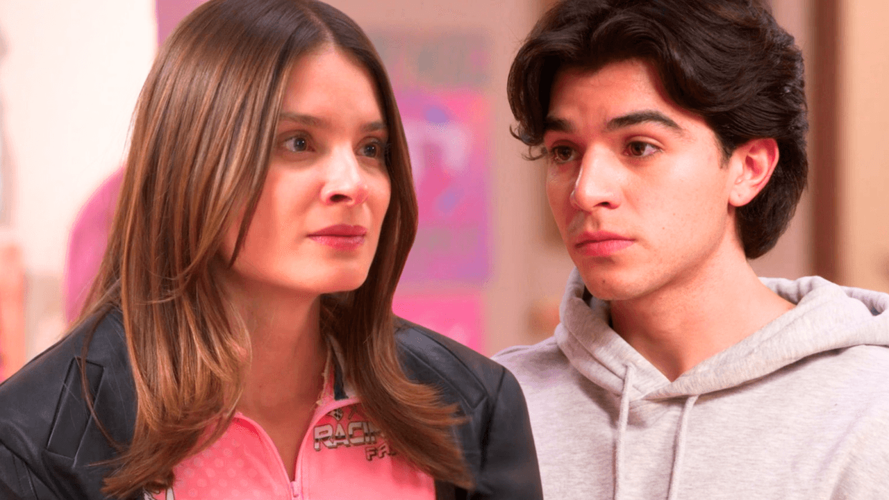 Valeria le rompe el corazón a Hugo | Tan Cerca De Ti, Nace El Amor | Capítulo 17