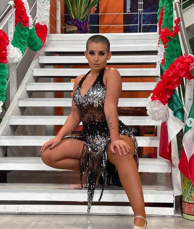 "A mi también me ha costado y sigo luchando, me ha costado muchísimo, estoy bien, estoy mal, bajo subo. También est´a inmerso todo el mensaje del empoderamiento, es hablar con la verdad, de casos reales, eso que lo que busco hacer, conectar con la gente a través de mí".