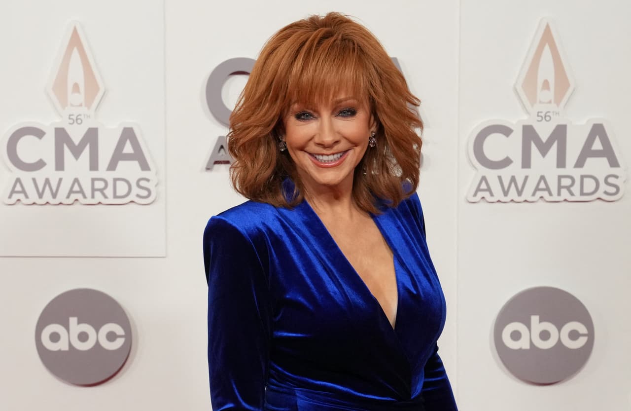 Reba McEntire.