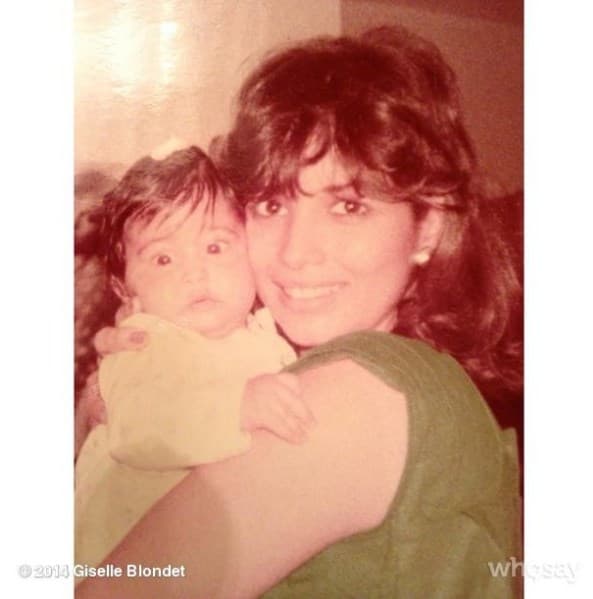 Giselle se casó a los 18 años. Aquí la vemos con su primogénita Andrea Iglesias.