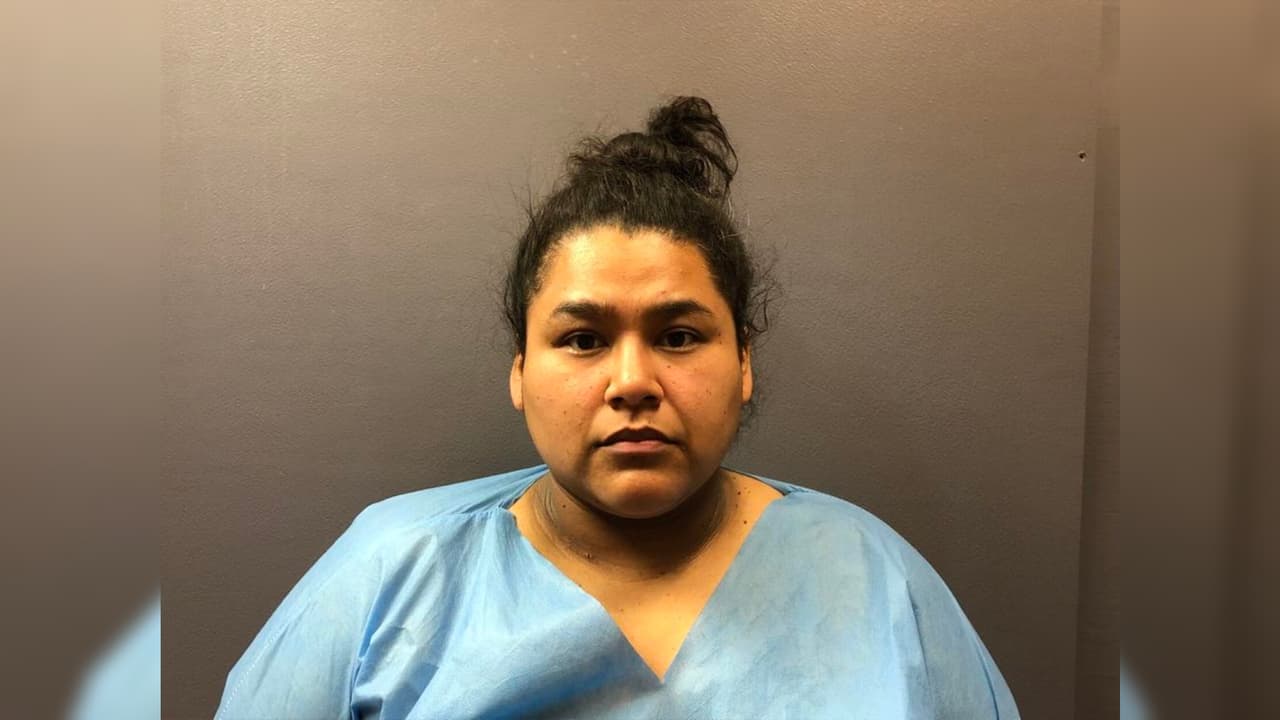 Esta madre ahogó a sus dos hijos en la bañera y luego fue al hospital a internarse, según la policía