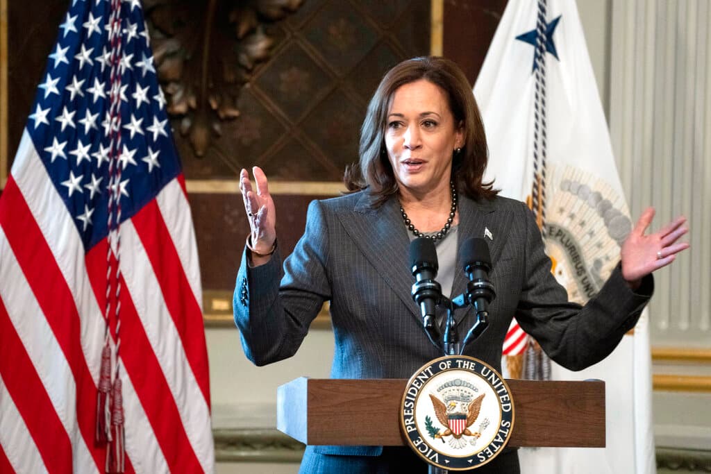 Kamala Harris estuvo al frente del tema migratorio y los republicanos lo usarán en su contra