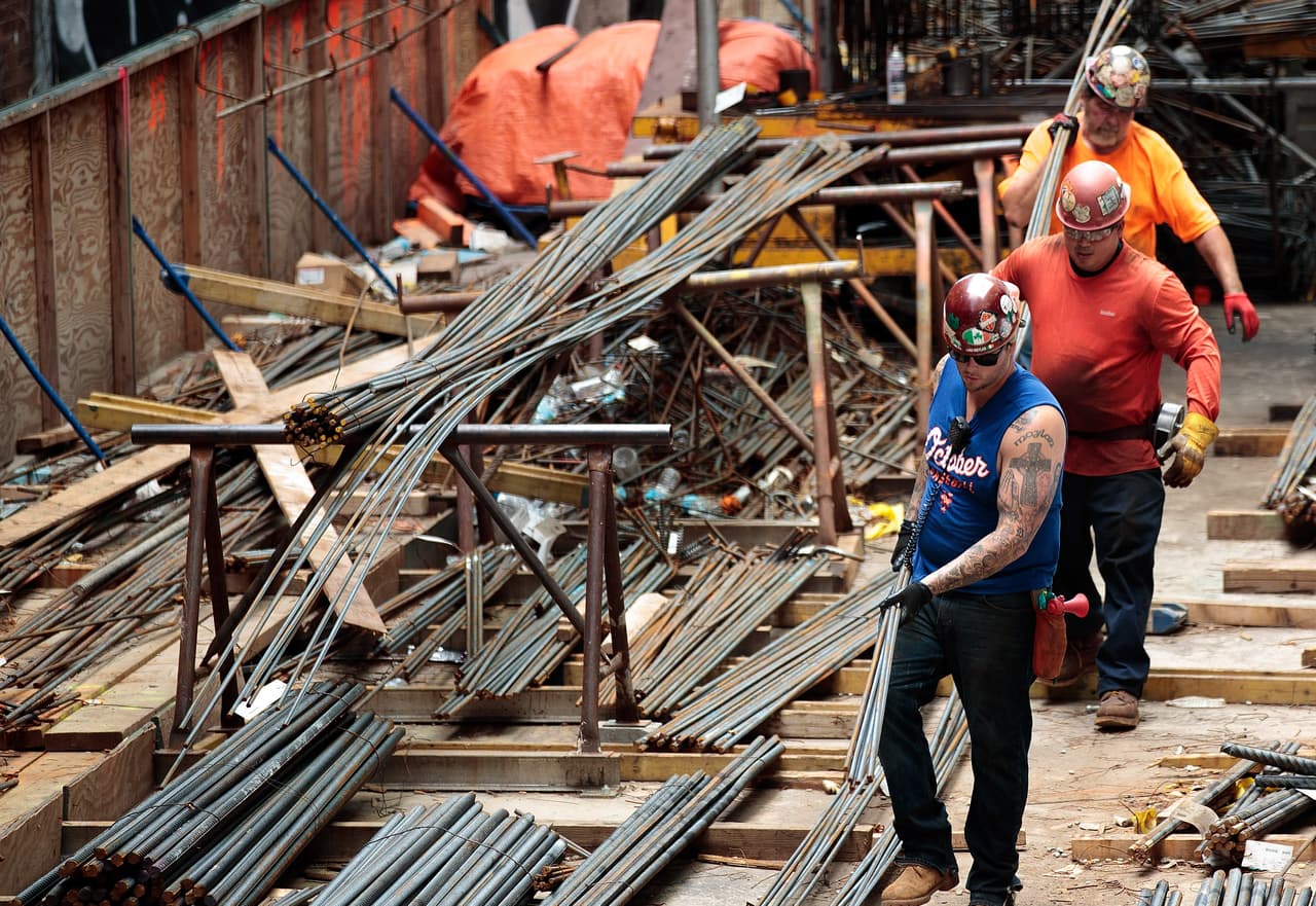 El país del mundo que aumentó la semana laboral a seis días (mientras otros tratan de reducirla a cuatro)