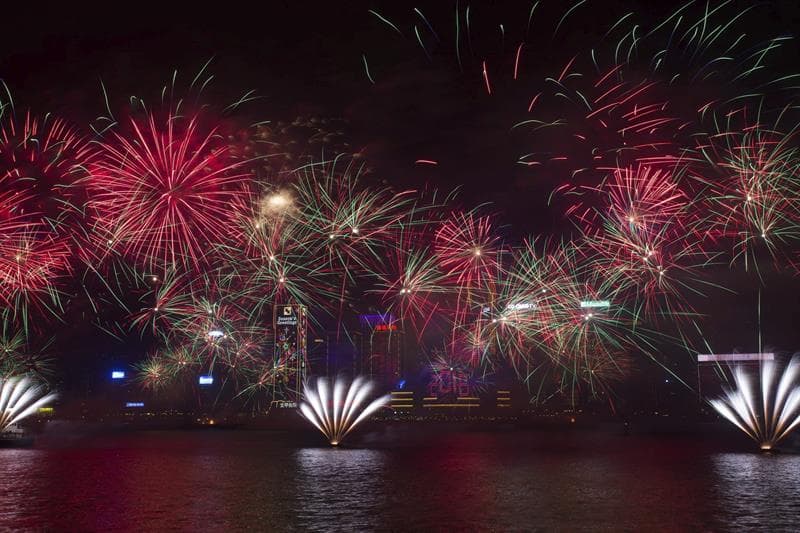 Bahía Victoria en Hong Kong, China.