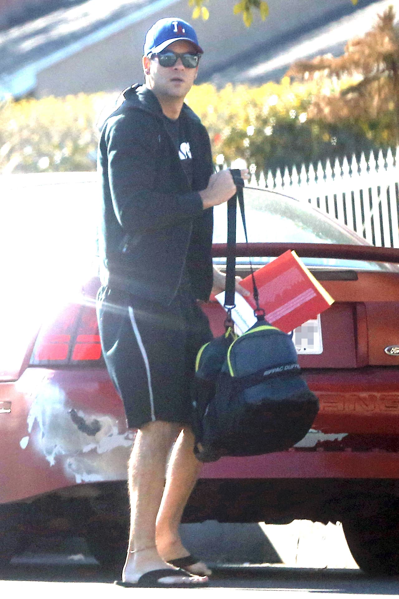 Tenía maleta con cambios de ropa.