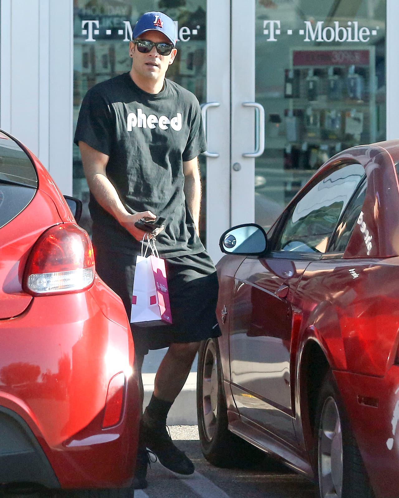 También fue a una tienda.