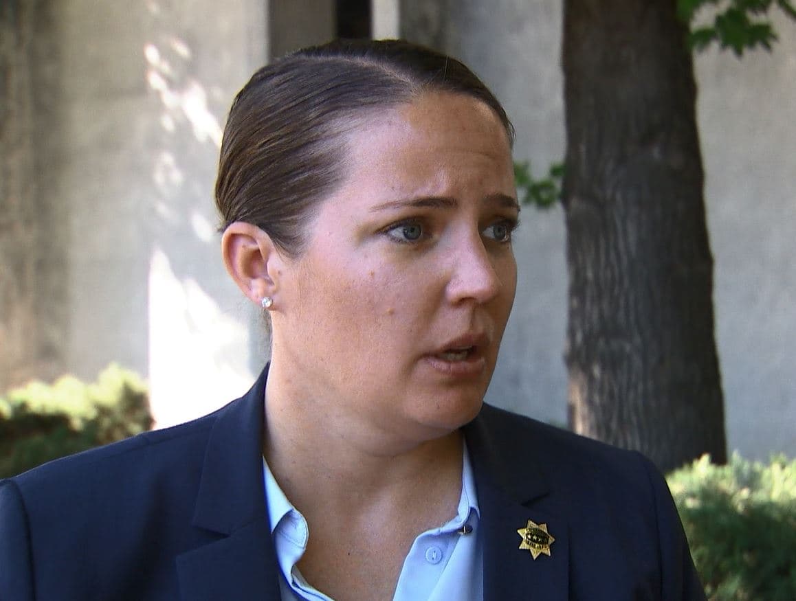 Las autoridades de Los Ángeles y Sacramento buscan a Echeverría como persona de interés en el caso de la muerte de su hija, quieren saber cómo está él y qué paso realmente con la bebé.