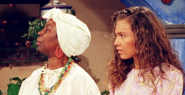 La Procuraduria General de Justicia informó, según información del diario 'El Universal', que había indicios de que el sobrino de la actriz podía ser el culpable porque encontraron en su mochila bolsas negras de plastico parecidas a las utilizadas para envolver el cuerpo de la occisa. Además, Mauricio Marichal admitió haber tenido discusiones recientes con su tía por razones económicas.