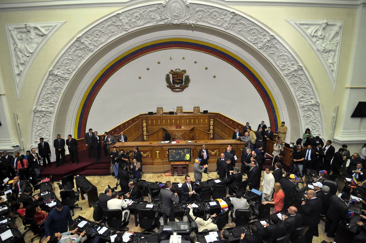 Se instala la nueva Asamblea Nacional en Venezuela