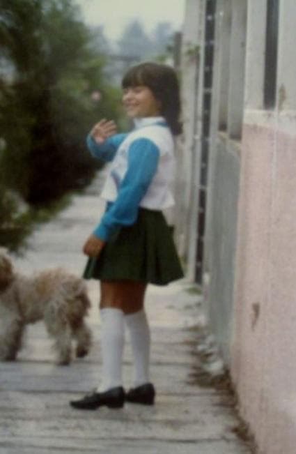 Al enterarse de la situación en la primaria de Kentucky, Satcha no dudó en compartir con sus compañeros cómo fue su primer noviazgo en esta época: "Yo me acuerdo que a esa edad, yo tenía un novio que me regalaba calcomonías y nos sentábamos juntos en la hora de la comida", refiriéndose a las acciones inocentes en un noviazgo de niños.