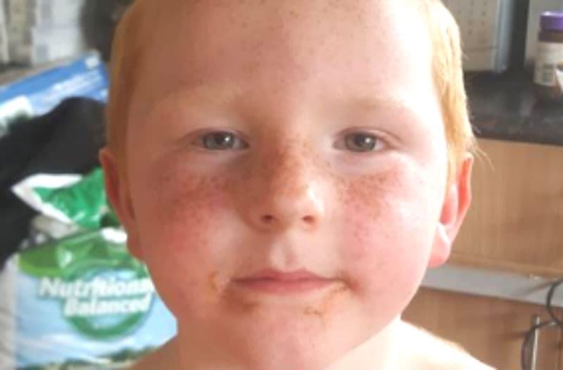 Le pidió a su tío que le corte el cabello: el resultado se transformó en una sensación en Internet