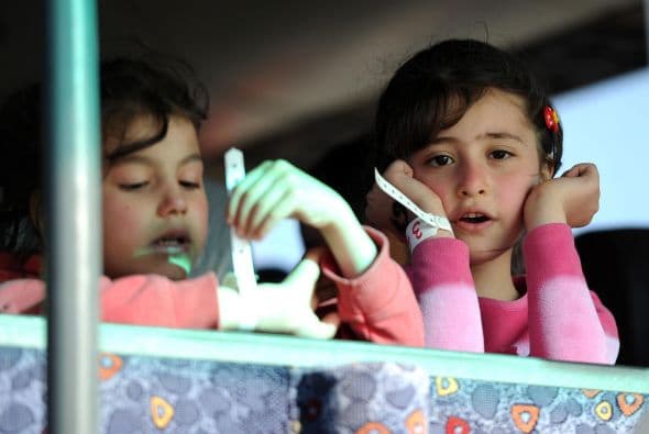 Las mismas fuentes indicaron que en los últimos dos días "se ha llevado a puerto seguro a unas 5.000 personas".