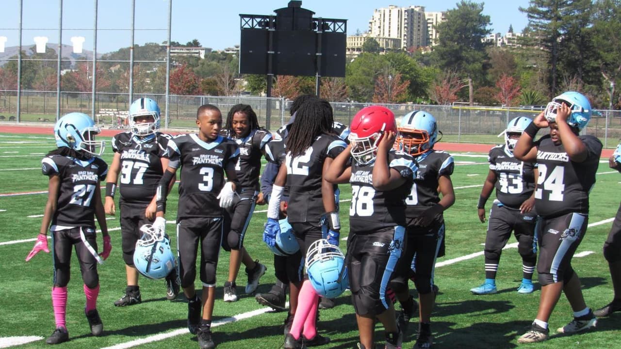 Los padres y miembros del equipo tomaron la decisión de llevar a los niños en un autobús hasta Santa Rosa, a más de 60 millas de distancia, para su último partido. A pesar de que originalmente iba a ser un partido en casa, la seguridad los llevó a tomar esta medida. La junta directiva y los padres no sienten que ningún lugar en Oakland sea seguro para celebrar los juegos en la actualidad.
<br>