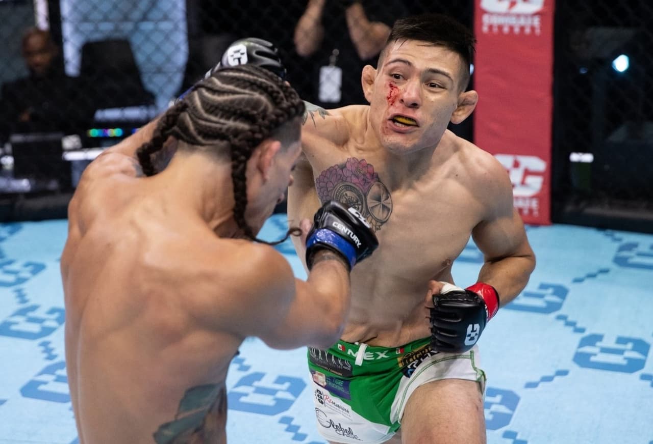 El mexicano Jair Pérez recibe al chileno Mauricio Eguiluz en la jaula