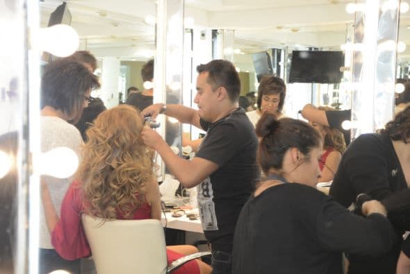 El cabello es uno de los atractivos más vistosos de Ximena, que siempre luce bien peinada.