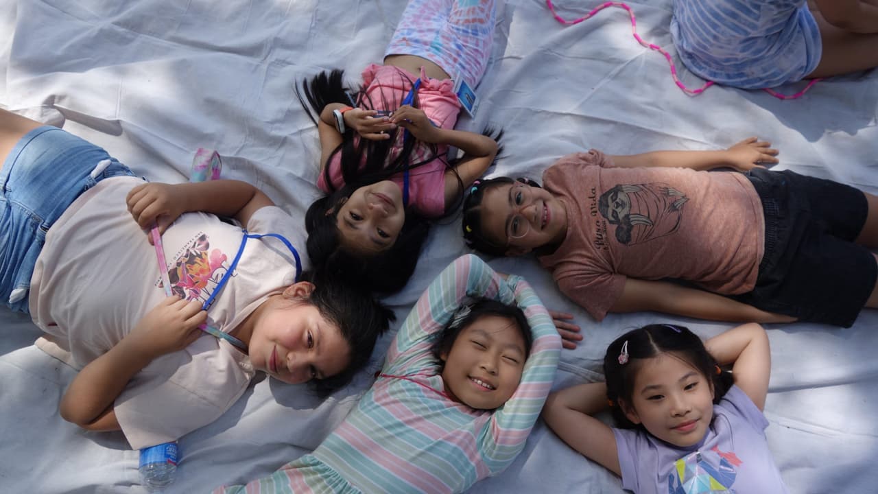 Museo de Queens ofrece despensas de forma gratuita, cursos y otras ayudas