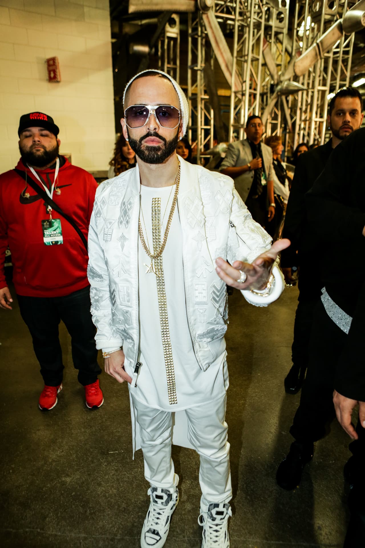 Una cosa fue lo que viste en televisión y otra lo que te perdiste. Pero, relax! Nuestro lente te trae el detrás de cámaras de la esta entrega de Premio Lo Nuestro.