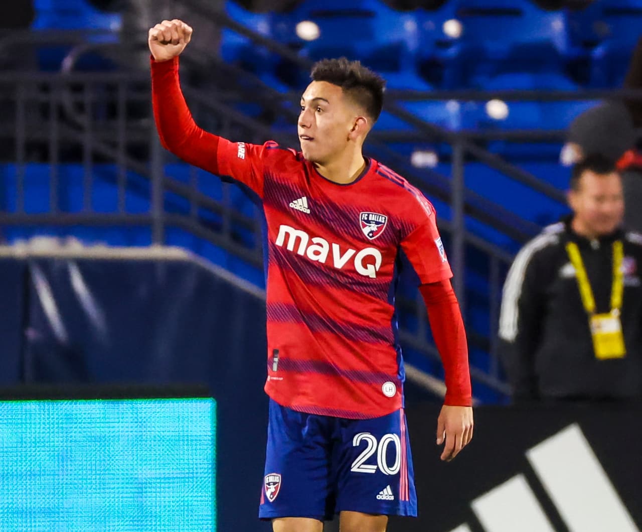 Debut, con golazo y victoria: Alan Velasco brilla en FC Dallas