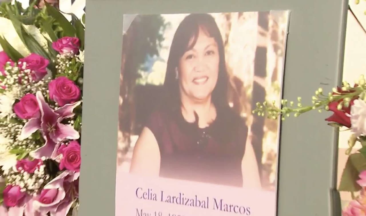 Celia Marcos, enfermera con más de 40 años de experiencia murió por coronavirus el 17 de abril, y de acuerdo con su familia se contagió con el virus tras cuidar a pacientes sin la debida protección.