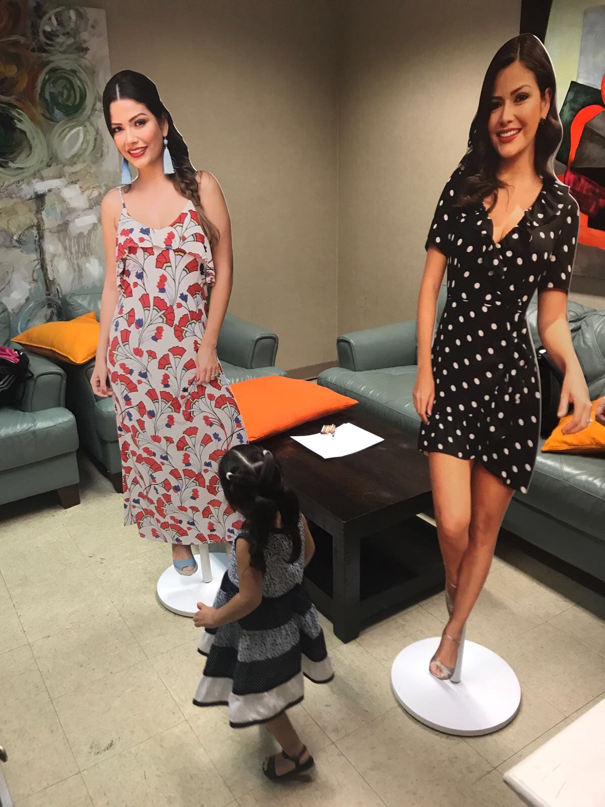 El momento más divertido de la mañana fue cuando se encontró con las "Anas" falsas.