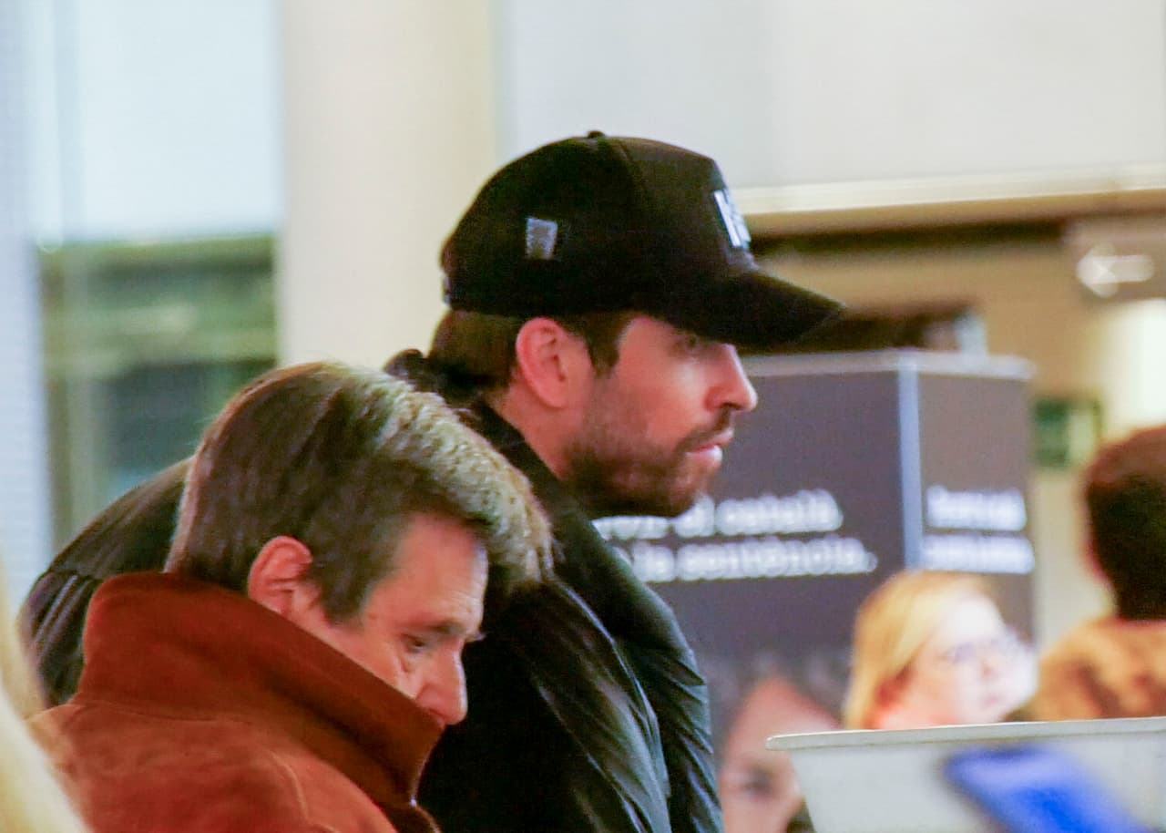 A la salida del juzgado el abogado de Piqué, Ramón Tamborero, dio las primeras declaraciones a la prensa sobre lo que sucedió en la reunión.
<br>