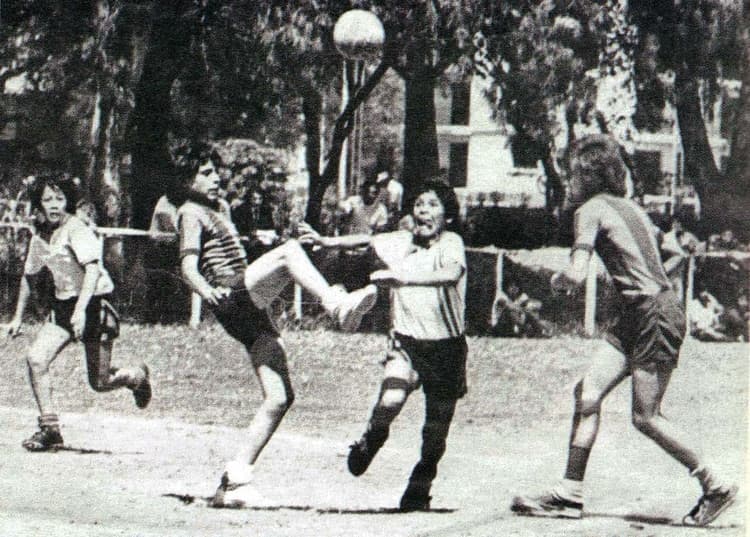 En 1973 disputaron el torneo Evita, donde vencieron a las inferiores de River con tres goles de Maradona.