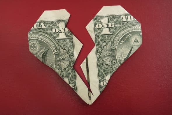 Dicen que las separaciones nunca son sencillas. Sin embargo, si el divorciarse le cuesta a alguna de las dos partes una buena tajada de su fortuna, definitivamente deben ser todavía peores.