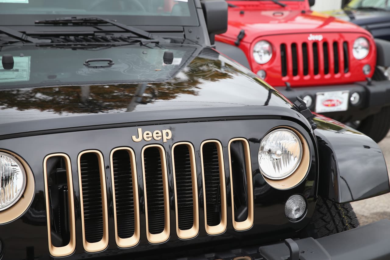 Ventas de vehículos nuevos caen 5.9% en octubre 2016