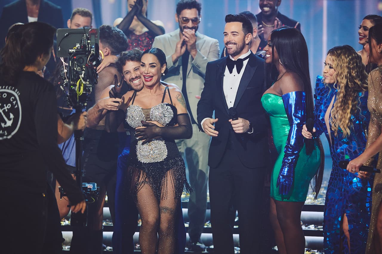 Lis Vega también fue felicitada por su merecido segundo lugar.