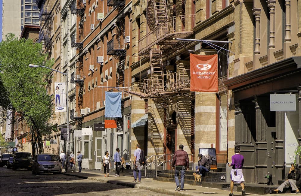 New York tiene además decenas de museos para toda la familia a los que se puede acceder haciendo donaciones y que ofrecen programas para niños. Governors Island es otro destino dentro de New York que las familias no deberían dejar de visitar (por sólo 2 dólares se llega en ferry desde downtown Manhattan)