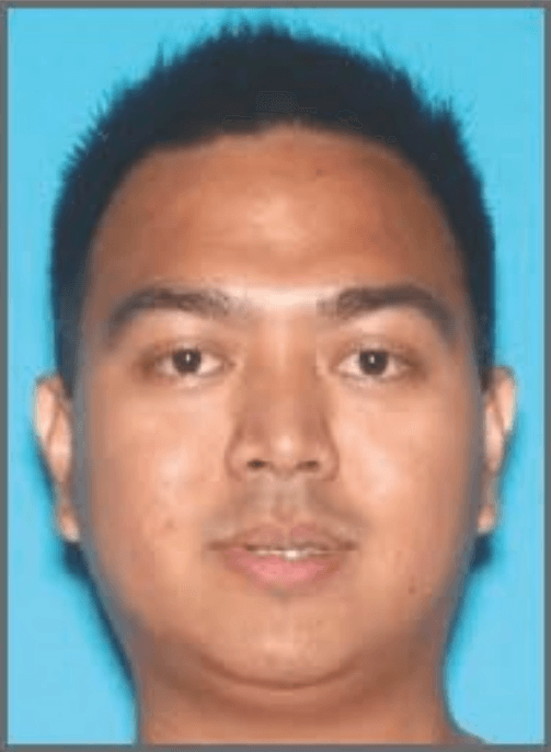 <h3 class="cms-H3-H3">Carl Aliwalas</h3>
<br>
<br>Con 29 años cumplidos, esta empleado de restaurante en Neptune Township, Nueva Jersey, fue arrestado el pasado 14 de mayo por poseer y distribuir material sobre 
<a href="https://www.univision.com/temas/abuso-sexual">abuso sexual</a> infantil 
<b>-cargos de segundo y tercer grado-. </b>