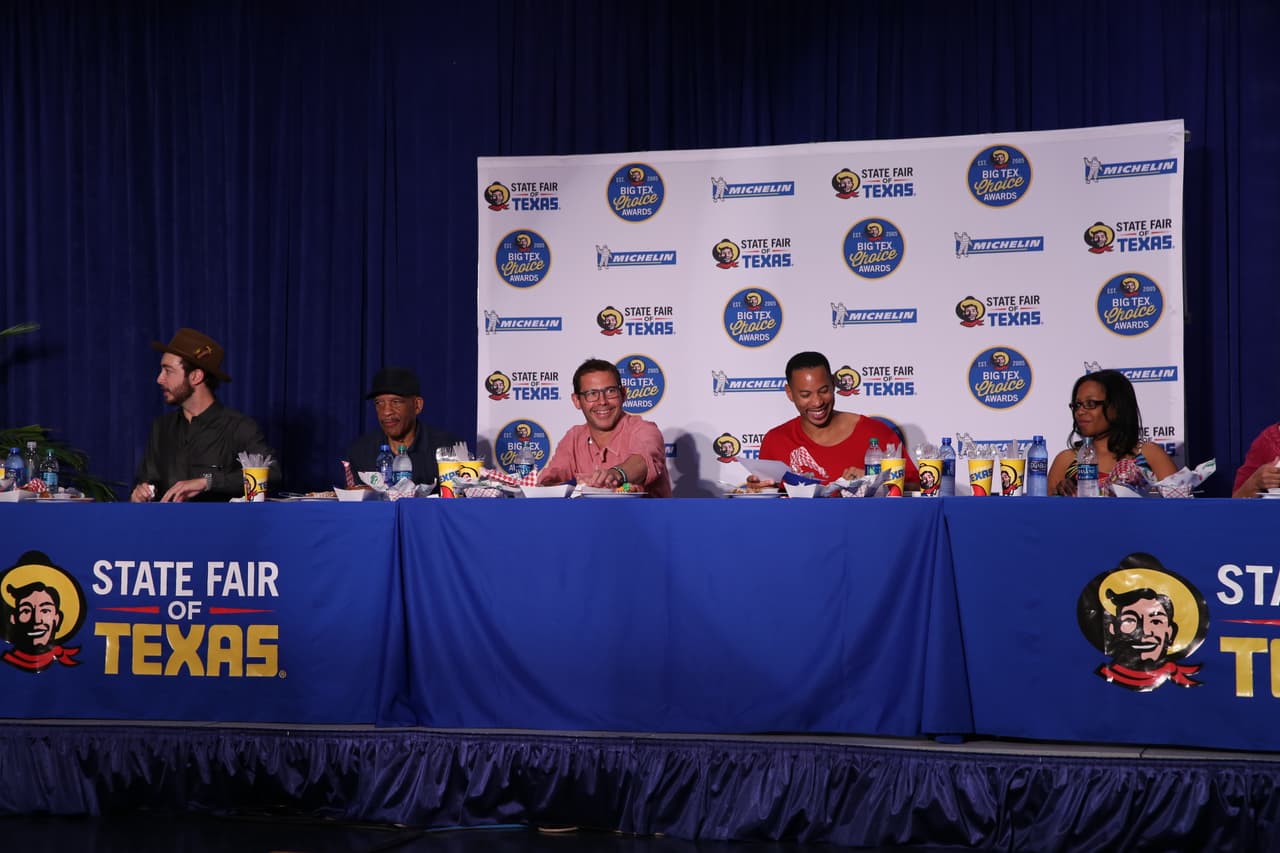 Y ellos el momento de la verdad, anunciar a los dos ganadores. El mejor platillo en cuanto a sabor y el mejor platillo en cuanto a presentación