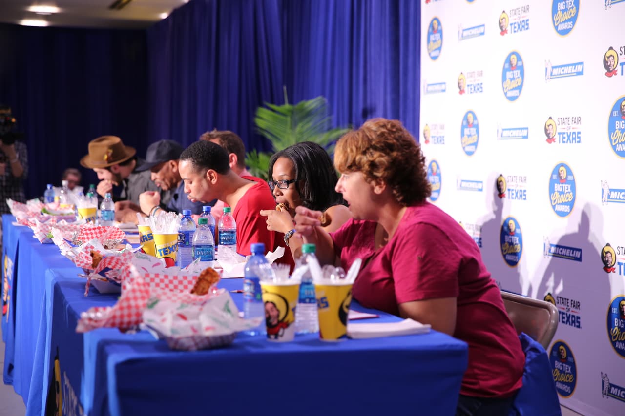 Los jueces eran personas conocidas del deporte, cultura y de la comunidad en el norte de Texas