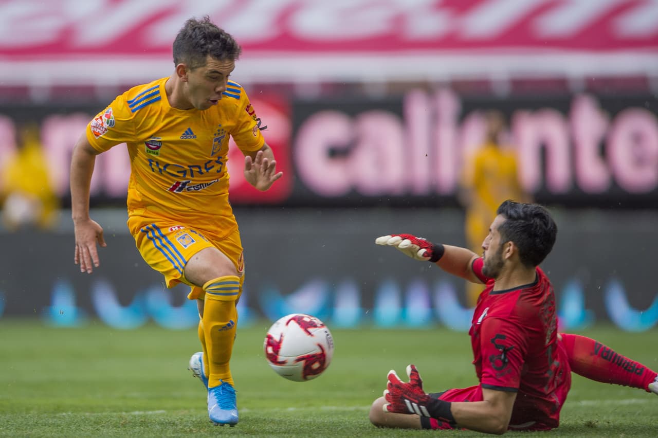 Con todo y empate, los Tigres aseguran su lugar en las semifinales de la Copa GNP por México.