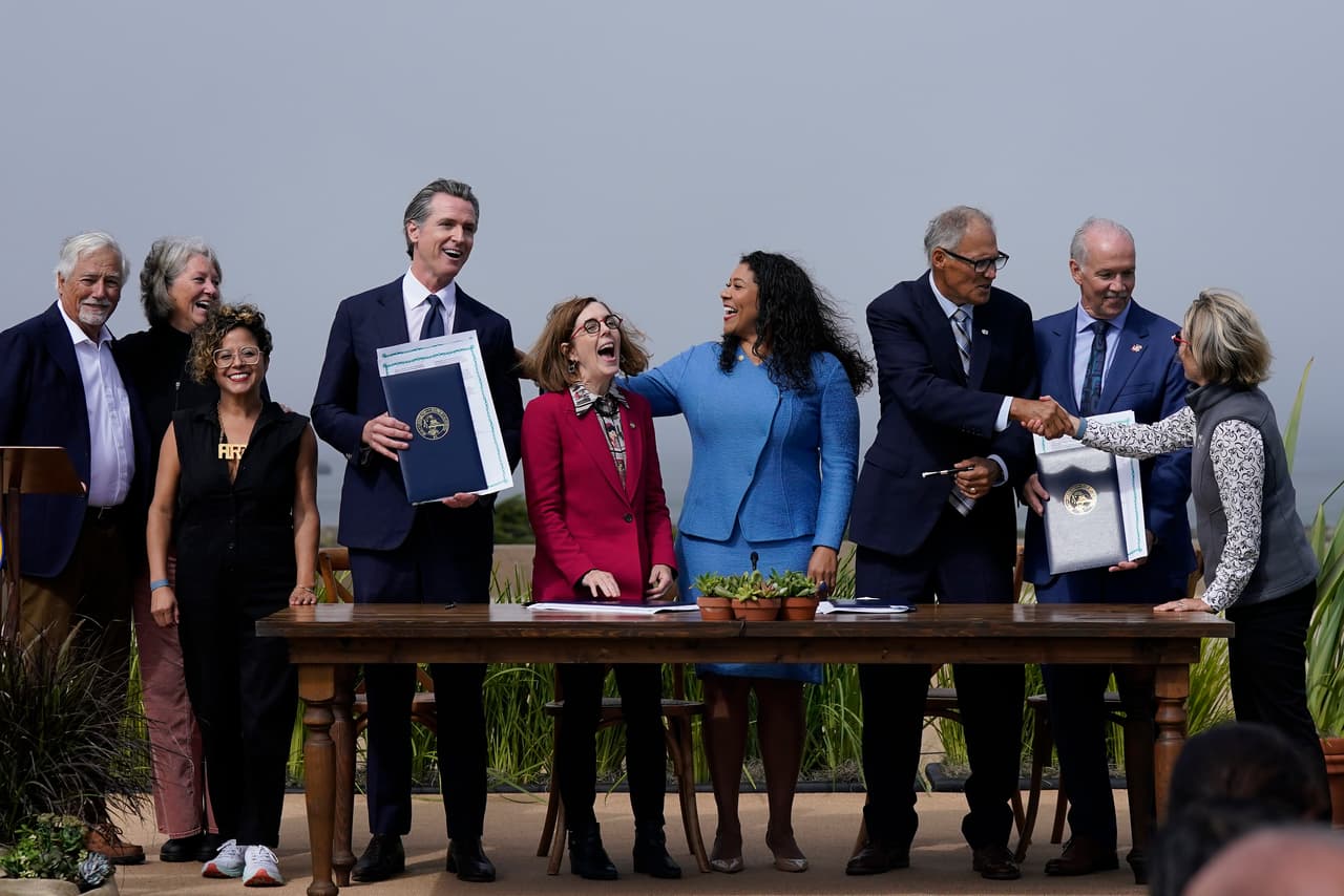 Los gobiernos regionales, que en conjunto representan a 57 millones de personas y $3.5 billones en producto interno bruto, se comprometieron a invertir y hacer la transición a una infraestructura regional baja en carbono, al mismo tiempo que protegen a las comunidades con mayor riesgo de desastres inducidos por el clima, especialmente en áreas históricamente subrepresentadas. según el acuerdo.
<br>